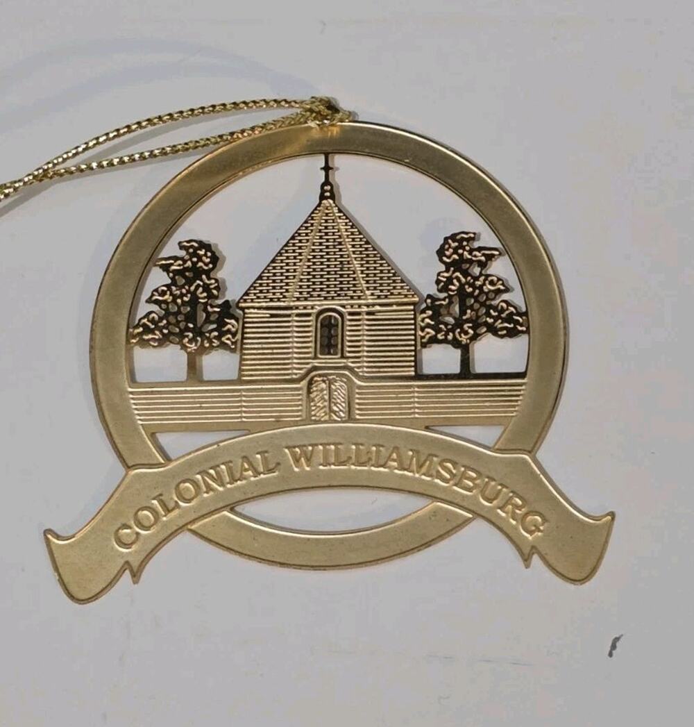Colonial Williamsburg 24Kt. Gold Finish Christmas Ornament – The Magazine (2002)
